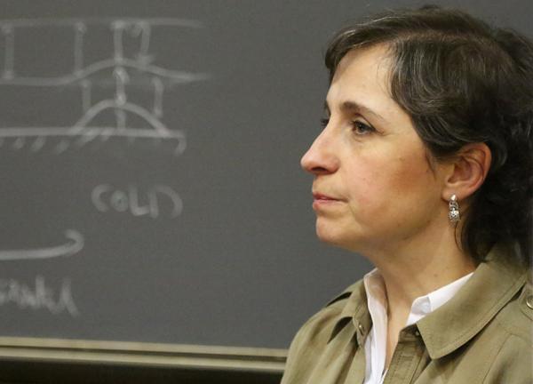 Carmen Aristegui in Chicago: Democracy and Freedoms in México